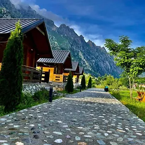 Center Park Valbona Valley , Bajram Curr Albanien