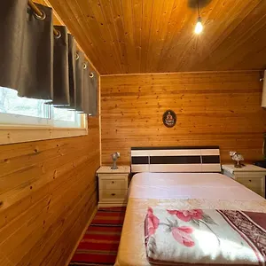 Origjina Farm , Përmet Albanien