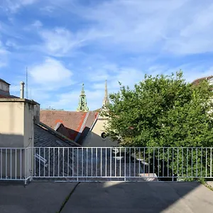 Apartment Palais Palffy Suits, Wien